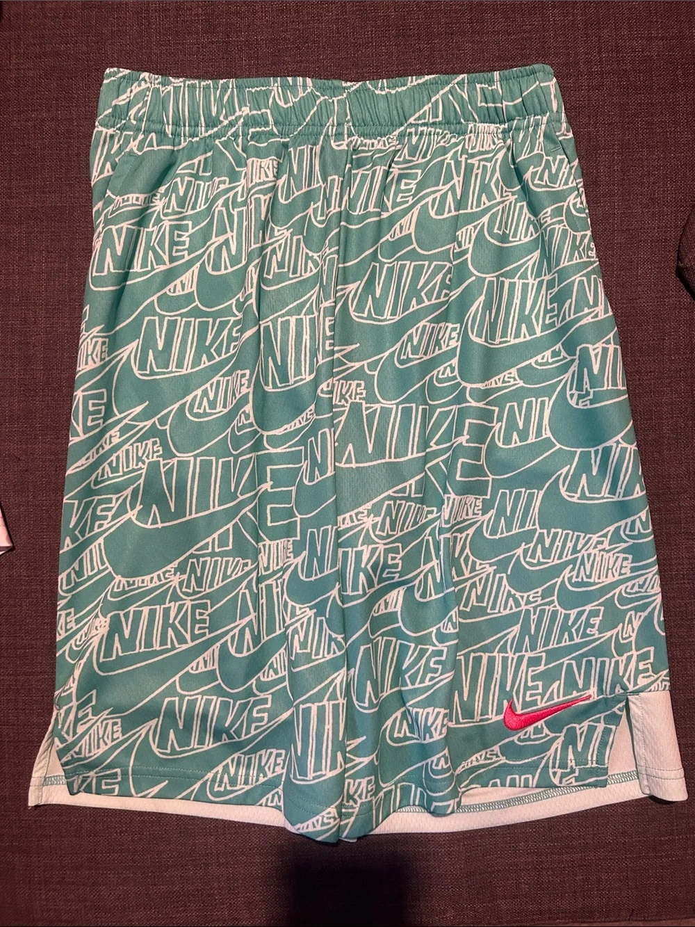 Youth Boy’s Nike Dri-Fit Performance Shorts | Size XL
